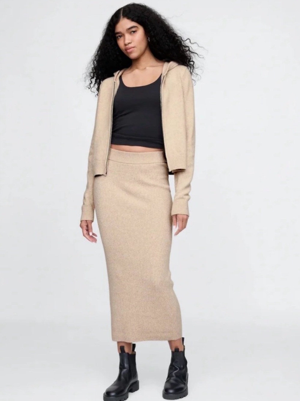 Ribbed Knit Maxi Skirt